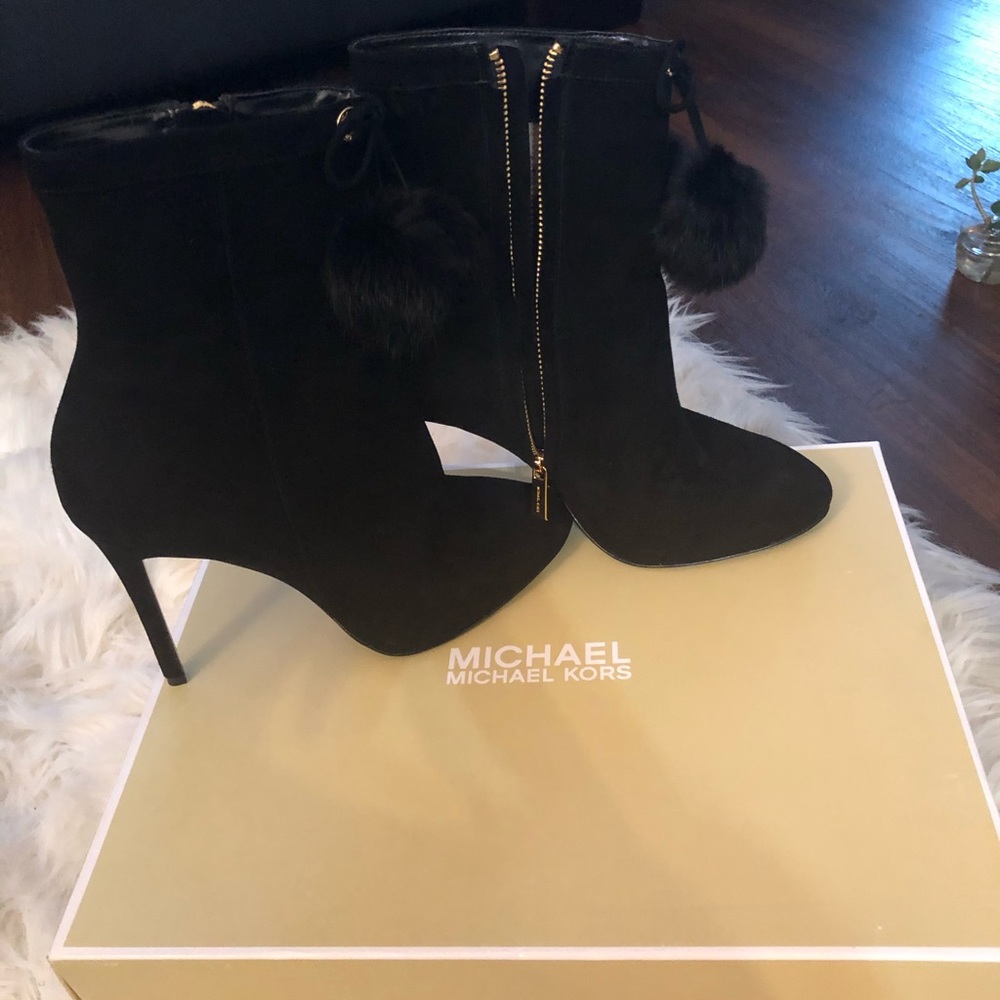 Micheal kors Remi bootie heels